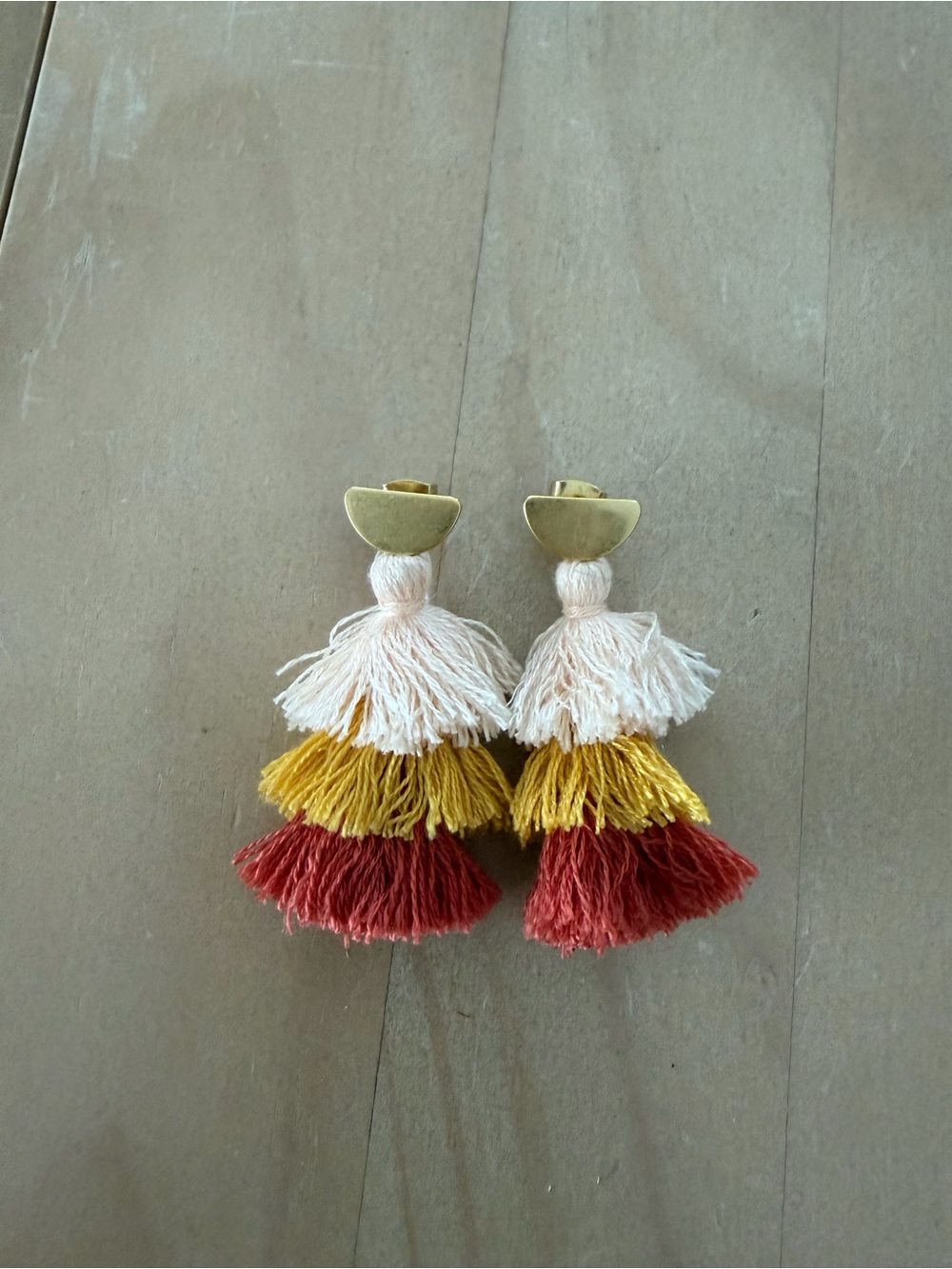 Madewell Tiered Tassel Drop Earrings in Cream, Mustard & Rust. SO cute!!